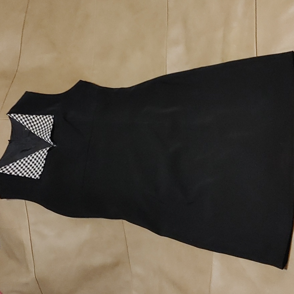 Tessuti Petite Black Dress